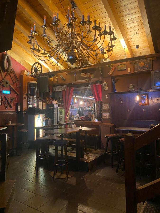 Schlafen Ueber Der Whiskybar Apartamento Rüdesheim am Rhein Exterior foto